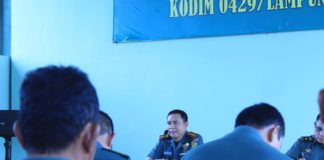 Komandan Kodim 0429/Lamtim Berikan Jamdan Kepada 201 Prajurit