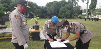 Kapolres AKBP Binsar Manurung Pimpin Sertijab Kasat Narkoba Polres Way Kanan