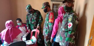 KODIM 0427/WAY KANAN Adakan Bakti Sosial Pelayanan KB Dan Berobat Gratis