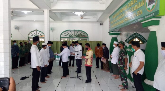 Sekda Way Kanan Kukuhkan Pimpinan Cabang DMI Se-Kabupaten Way Kanan