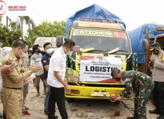 Sekda Saipul Hadiri Pelepasan Logistik, Minta Sopir Truk dan Pihak Keamanan Jalani Tugas Dengan Baik Sampai Logistik Tiba Dilokasi