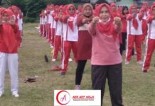 Winarni Ajak Masyarakat Desa Tanjung Sari Lakukan PHBS Dan Protokol Kesehatan Covid-19