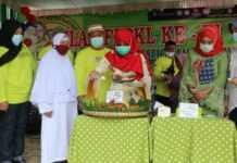 Winarni Santuni 1.000 Anak Yatim Dan Dhuafa Di Desa Purwosari