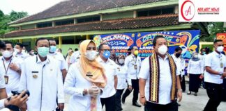 Gubernur Lampung Dampingi Walkot Metro Lakukan Tinjauan COE Di 2 SMKN Metro