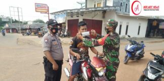 Babinsa Koramil 427-01/pkr Lakukan Himbauan Kepada Masyarakat Kampung Serupa Indah Untuk Laksanakan 4M