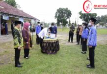 Bupati Way Kanan Serahkan 259 SK Kepada PNS Di Way Kanan