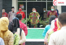 Sekda Nirlan Sidak Penegakan Disiplin Penerapan Prokes Di Inspektorat Lamteng