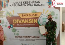 Dandim Bersama Forkopimda Way Kanan Jadi Pelopor Suntik Vaksin Covid- 19 Bagi Masyarakat