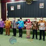 Bupati Lampung Tengah Hadiri Sosialisasi Membangun Pemahaman Dalam Pengisian Jabatan Pimpinan Tinggi di Instansi Pemerintah Kabupaten/Kota