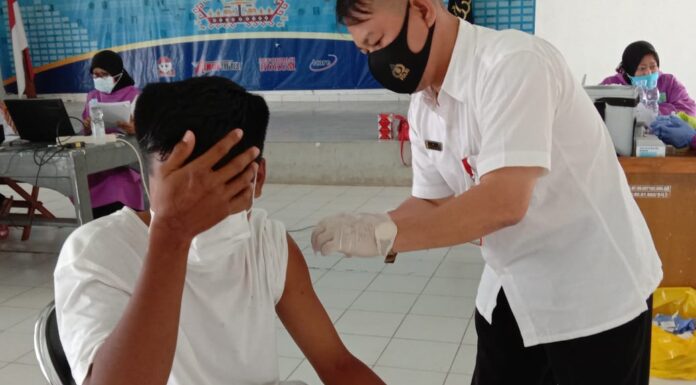 Rutan Kelas IIB Kota Bumi Melaksanakan Kegiatan Vaksinasi Covid – 19 Terhadap 200 WBP