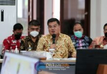 RAPAT EVALUASi PELAKSANAAN VAKSIN COVID-19 DI KAB/KOTA DI PROVINSI LAMPUNG