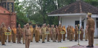 Mewakili Bupati, Rusmadi Pimpin Apel