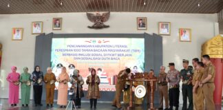 Bupati Lamteng Hadiri Peresmian 1000 Taman Bacaan