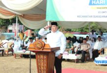 Azwar Hadi Menjadi Pembina Upacara Peringatan Hari Santri Nasional