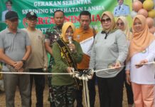 Ketua TP PKK Kab Lamtim Launching Gerakan Serentak Screening Lansia