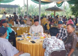 Keluarga Besar PPI Silaturahmi Di Rumah Kolam Azwar Hadi