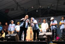 Ela-Azwar Dangdutan Bersama Ribuan Warga Kecamatan Sribhawono