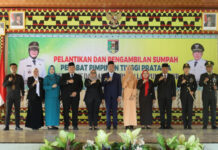 Bupati Lamtim Ela Siti Nuryamah Resmi Melantik Rustam Effendi Sebagai Sekdakab Lampung Timur
