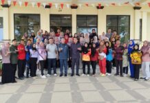 Sekda Lamtim Terima Aspirasi Tenaga Pendidik R4