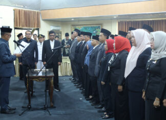 Sekda Lampung Timur Rustam Effendi Lantik 29 Pejabat Administrator