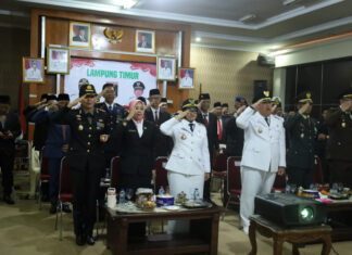 Bupati Lamtim Ela Siti Nuryamah Bersama Forkopimda Mengikuti Detik-detik Proklamasi Secara Viral