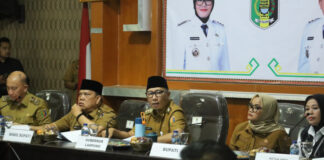 Pemkab Lampung Timur Gelar Rapat Fasilitasi Pengusaha Tapioka dan Petani Ubi Kayu Bersama Gubernur Lampung