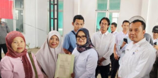 Bupati Ela Serahkan 514 Sertifikat Elektronik Desa Sumbergede Kec Sekampung