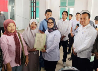 Bupati Ela Serahkan 514 Sertifikat Elektronik Desa Sumbergede Kec Sekampung