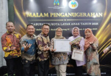 Pemkab Lamtim Kembali Meraih Penghargaan Kabupaten Layak Anak Kategori Nindya Tahun 2025
