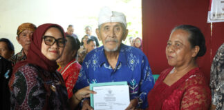 Bupati Lamtim Ela Siti Nuryamah Buka Acara Pencatatan dan Penertiban Akta Perkawinan sebagai Kado HUT RI ke-80 di Vihara Brahma Vira